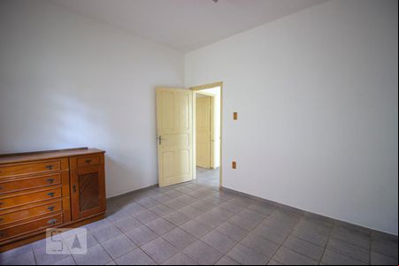 Quarto 1 de casa para alugar com 2 quartos, 140m² em Chácara Urbana, Jundiaí