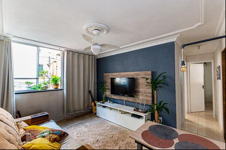 Sala de apartamento para alugar com 2 quartos, 50m² em Santa Rosa, Niterói