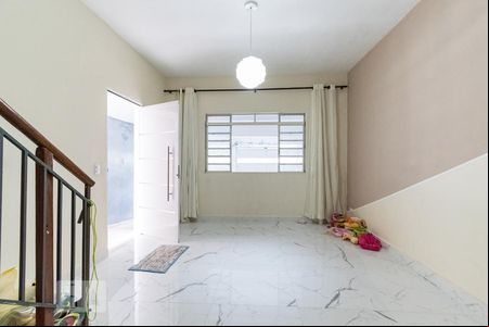 Sala de casa à venda com 2 quartos, 150m² em Vila Fachini, São Paulo