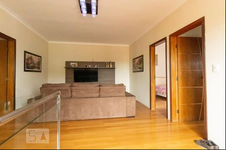 Sala de TV de casa para alugar com 3 quartos, 350m² em Vila Progresso (zona Leste), São Paulo