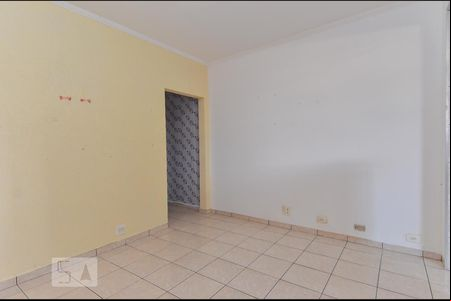 Sala - Edícula de casa à venda com 5 quartos, 197m² em Vila Flórida, Guarulhos