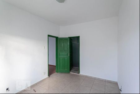 Suíte de casa à venda com 3 quartos, 136m² em Pompéia, Belo Horizonte