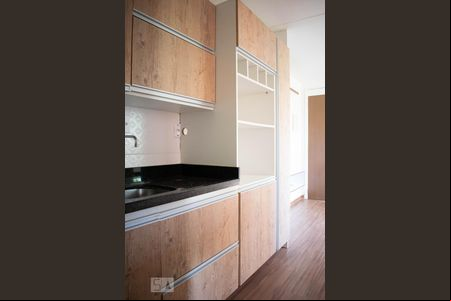 Cozinha de apartamento para alugar com 2 quartos, 40m² em Aberta dos Morros, Porto Alegre