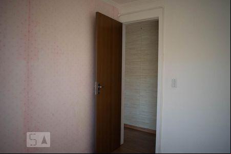 Quarto 1 de apartamento para alugar com 2 quartos, 40m² em Aberta dos Morros, Porto Alegre