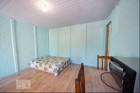 Quarto de kitnet/studio à venda com 1 quarto, 34m² em Feitoria, São Leopoldo