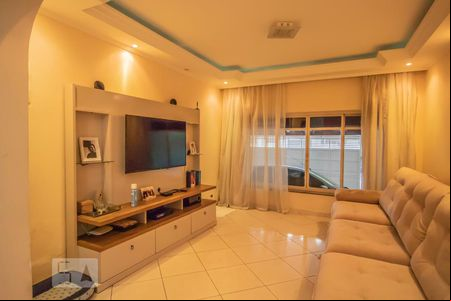 Sala de casa à venda com 4 quartos, 210m² em Jabaquara, São Paulo