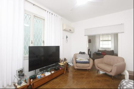 SALA de casa à venda com 4 quartos, 200m² em Auxiliadora, Porto Alegre