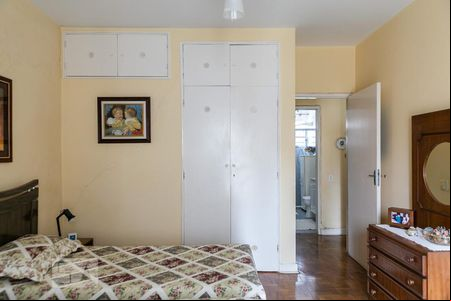 Quarto de apartamento para alugar com 2 quartos, 85m² em Aparecida, Santos