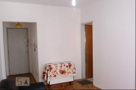 Sala de apartamento para alugar com 1 quarto, 53m² em Guilhermina, Praia Grande