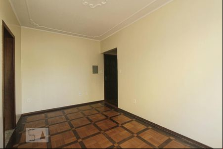 SALA de apartamento para alugar com 1 quarto, 50m² em São João, Porto Alegre
