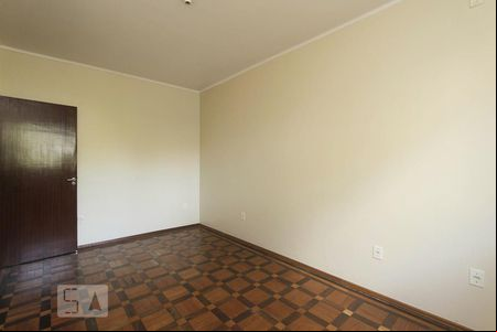 QUARTO de apartamento para alugar com 1 quarto, 50m² em São João, Porto Alegre
