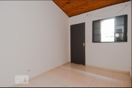 Quarto de casa de condomínio para alugar com 1 quarto, 34m² em Jardim Cocaia, Guarulhos