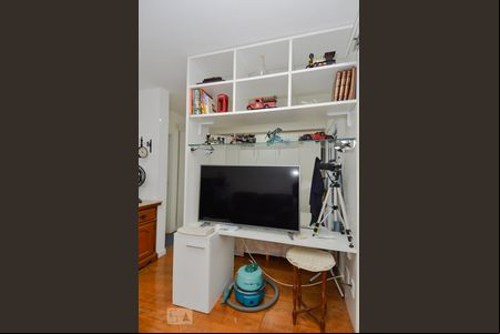 Sala de kitnet/studio à venda com 1 quarto, 38m² em Jardim Flor da Montanha, Guarulhos