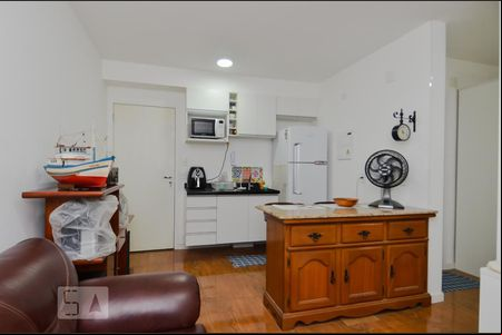 Sala de kitnet/studio à venda com 1 quarto, 38m² em Jardim Flor da Montanha, Guarulhos