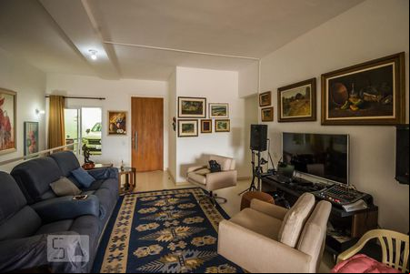 Sala de casa para alugar com 5 quartos, 450m² em Vila Brandina, Campinas