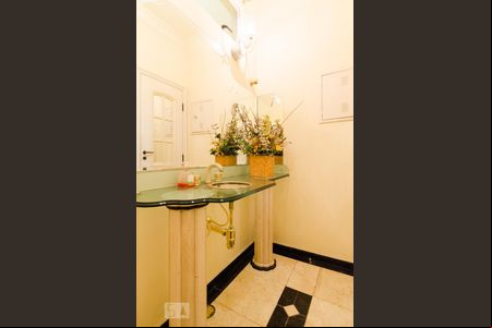 Lavabo de casa à venda com 4 quartos, 480m² em Jardim do Mar, São Bernardo do Campo