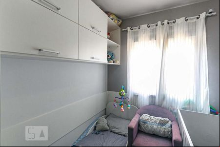 Quarto 1 de apartamento para alugar com 2 quartos, 51m² em Rio Branco, Porto Alegre