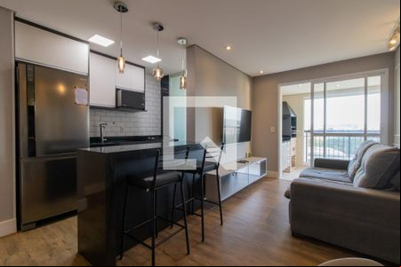 Sala de apartamento para alugar com 2 quartos, 65m² em Picanço, Guarulhos