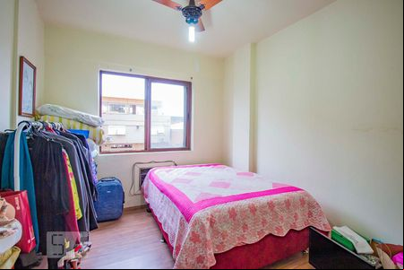 Quarto 1 de apartamento para alugar com 3 quartos, 106m² em Santa Maria Goretti, Porto Alegre