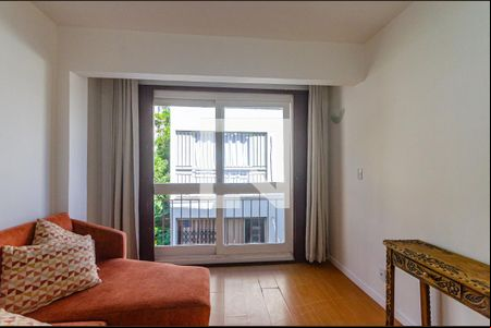 Detalhe Sala de apartamento para alugar com 1 quarto, 90m² em Rio Branco, Porto Alegre