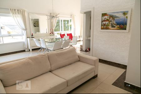 Sala de casa à venda com 4 quartos, 538m² em Vila Rosalia, Guarulhos