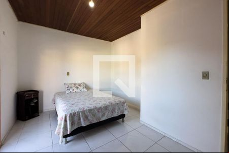 Quarto 2 de casa à venda com 6 quartos, 236m² em São José, Porto Alegre