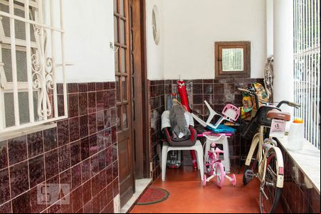 Frente da casa de casa para alugar com 3 quartos, 110m² em Icaraí, Niterói