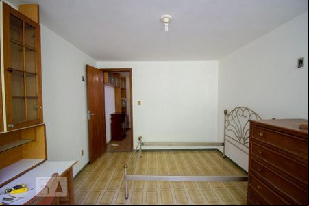 Quarto 1 de apartamento para alugar com 2 quartos, 54m² em Vargem Grande, Rio de Janeiro