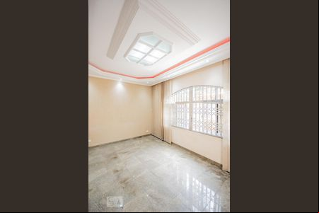 Sala de casa para alugar com 3 quartos, 120m² em Jardim Japão, São Paulo