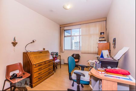 Apartamento para alugar com 4 quartos, 186m² em Serra, Belo Horizonte