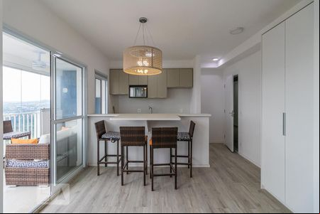 Sala de apartamento à venda com 1 quarto, 48m² em Alphaville Empresarial, Barueri