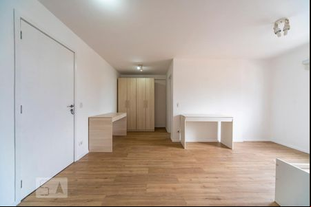 Sala e Quarto  de apartamento para alugar com 1 quarto, 32m² em Bangú, Santo André