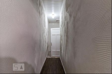 Corredor de casa à venda com 2 quartos, 90m² em Indianópolis, São Paulo