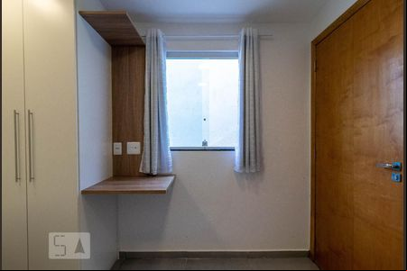 Sala e Cozinha de casa para alugar com 1 quarto, 25m² em Chora Menino, São Paulo