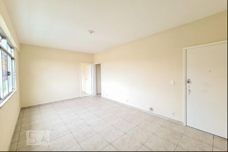Sala de apartamento para alugar com 2 quartos, 60m² em Quintino Bocaiuva, Rio de Janeiro
