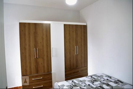 Quarto de apartamento para alugar com 1 quarto, 52m² em Guilhermina, Praia Grande