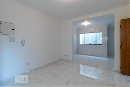 Sala de casa de condomínio à venda com 2 quartos, 65m² em Vila Aurora (zona Norte), São Paulo