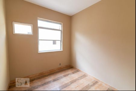 Quarto 1 de apartamento para alugar com 2 quartos, 58m² em Vila Isabel, Rio de Janeiro