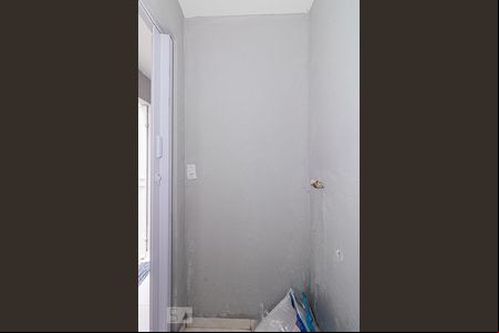Banheiro de kitnet/studio à venda com 1 quarto, 20m² em Vila Guilherme, São Paulo