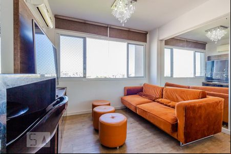 Sala de apartamento para alugar com 2 quartos, 70m² em Azenha, Porto Alegre