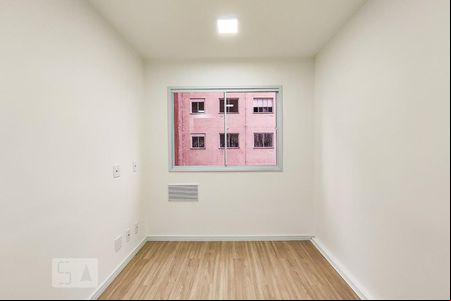 Sala de apartamento à venda com 1 quarto, 24m² em Paraiso do Morumbi, São Paulo