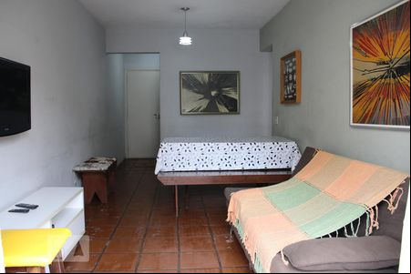 Sala  de apartamento para alugar com 1 quarto, 65m² em Balneário Cidade Atlântica, Guarujá