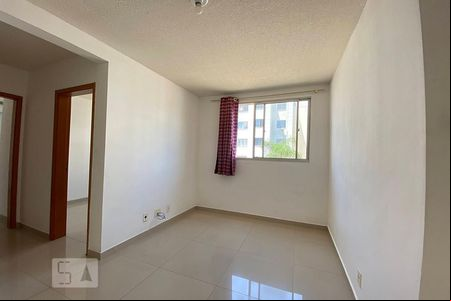 Sala de apartamento para alugar com 2 quartos, 50m² em Operário, Novo Hamburgo