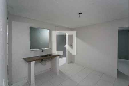 Sala/Cozinha de casa para alugar com 1 quarto, 40m² em Parque Pinheiros, Taboão da Serra
