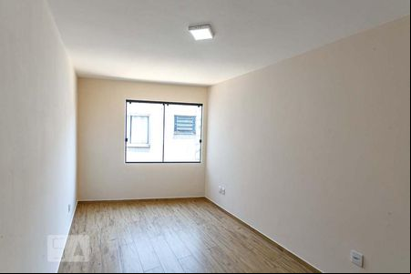 Quarto  2 de apartamento para alugar com 2 quartos, 60m² em Tristeza, Porto Alegre