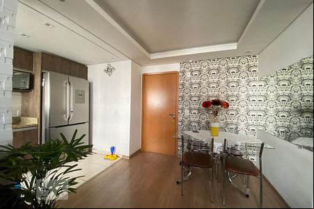 Sala  de apartamento à venda com 2 quartos, 50m² em Operário, Novo Hamburgo