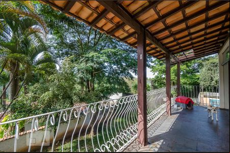 Varanda da Sala de casa à venda com 3 quartos, 45m² em Ipê, Nova Lima