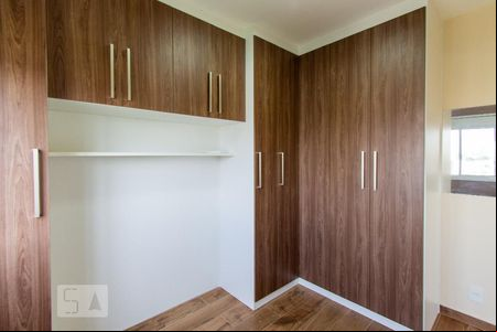 Quarto 1 de apartamento para alugar com 2 quartos, 54m² em Umuarama, Osasco