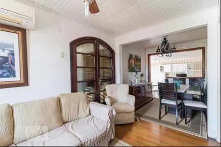 Sala de casa à venda com 2 quartos, 74m² em Jardim Carvalho, Porto Alegre