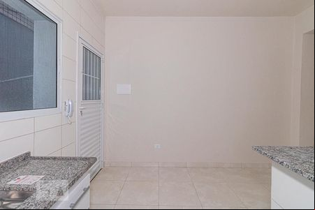 Sala e Cozinha de apartamento para alugar com 1 quarto, 35m² em Vila Gustavo, São Paulo